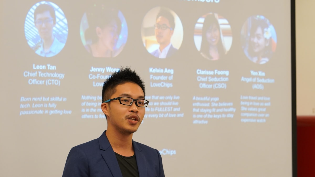 Impromptu Speaking: Win Your Audience in 30 Seconds